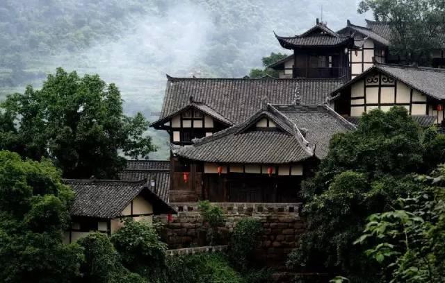 探寻任何问题的答案,尽在一个女生独自旅行如何省钱玩到爽? - 专业问答平台
